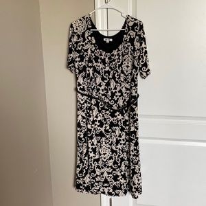 Black and cream belted dress size 16